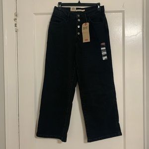 NWT Levi’s  Black Mile High Cropped Wide Leg Jeans